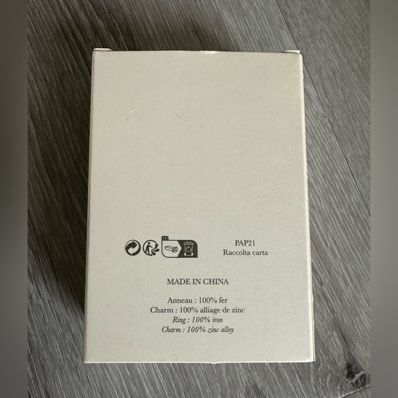 NEW - Sezane ❤️ keychain - Picture 3 of 3